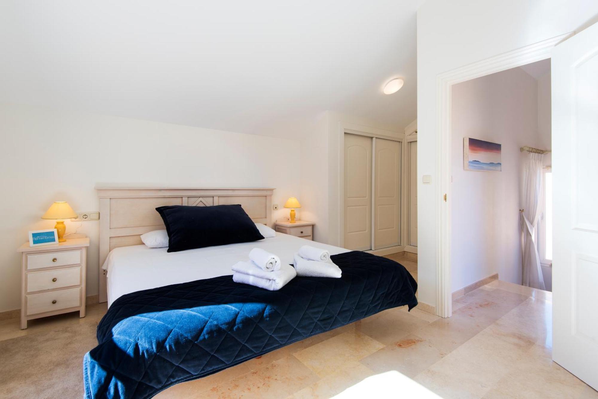 Rentandhomes Penthouse Elviria Golf Marbellac Extérieur photo