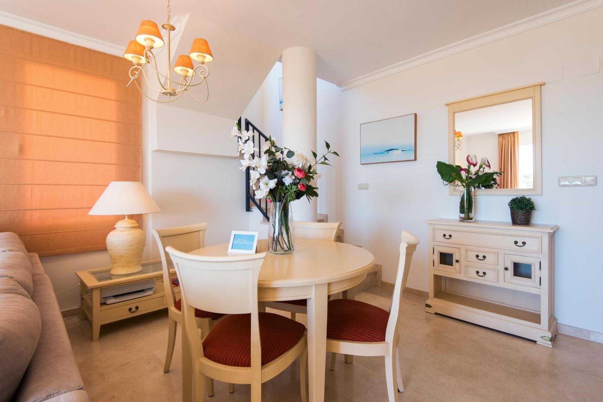 Rentandhomes Penthouse Elviria Golf Marbellac Extérieur photo