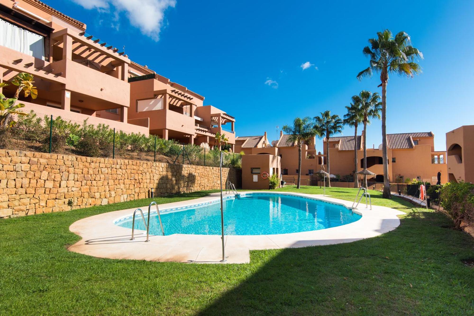 Rentandhomes Penthouse Elviria Golf Marbellac Extérieur photo